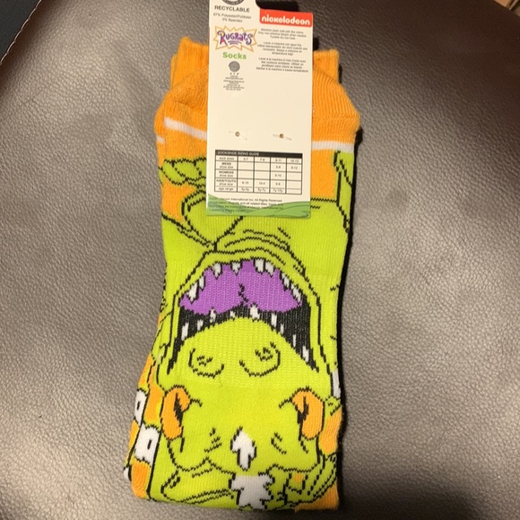 Nickelodeon Rugrats - Reptar socks - Mens size 5-12 - Picture 2 of 4
